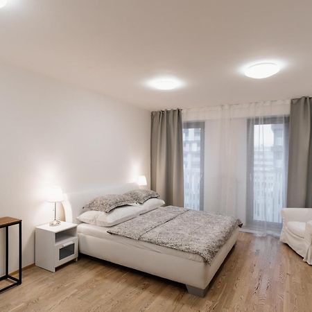 Garden Towers Apartment Prague Luaran gambar