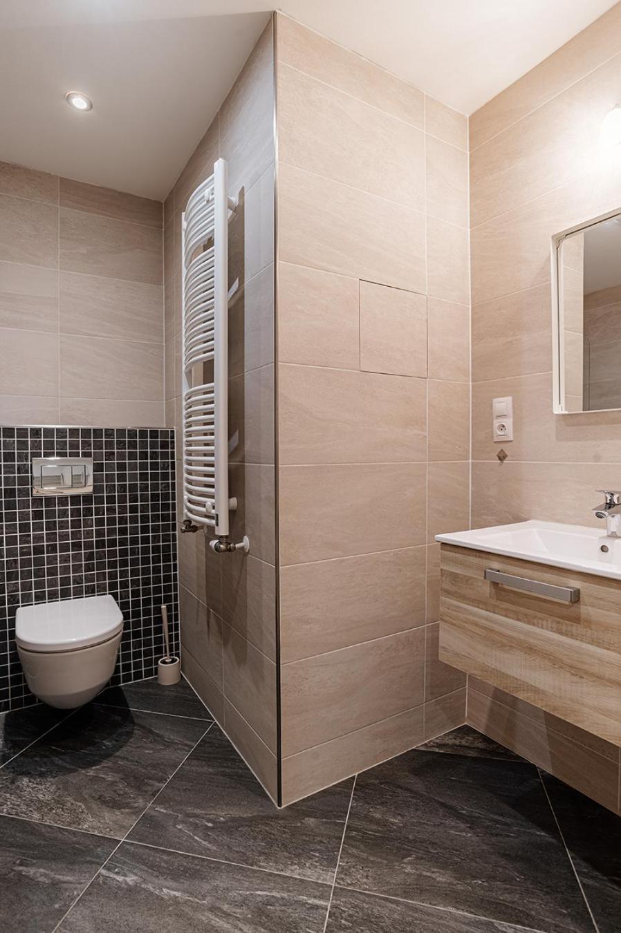 Garden Towers Apartment Prague Luaran gambar