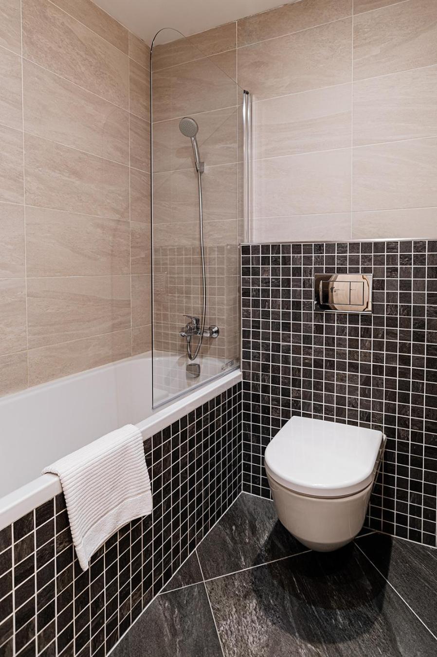 Garden Towers Apartment Prague Luaran gambar